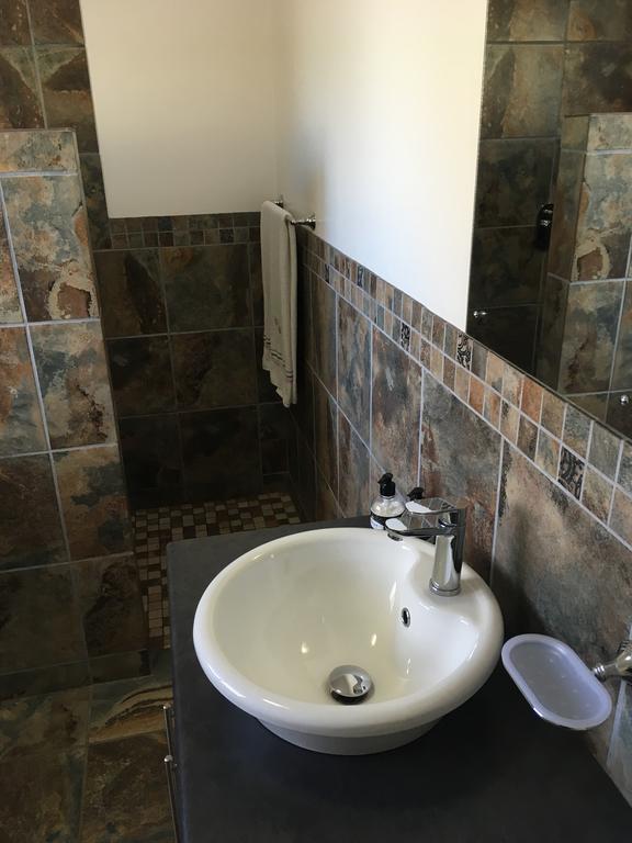Van Biljon Cottage No Loadshedding Oudtshoorn Ngoại thất bức ảnh